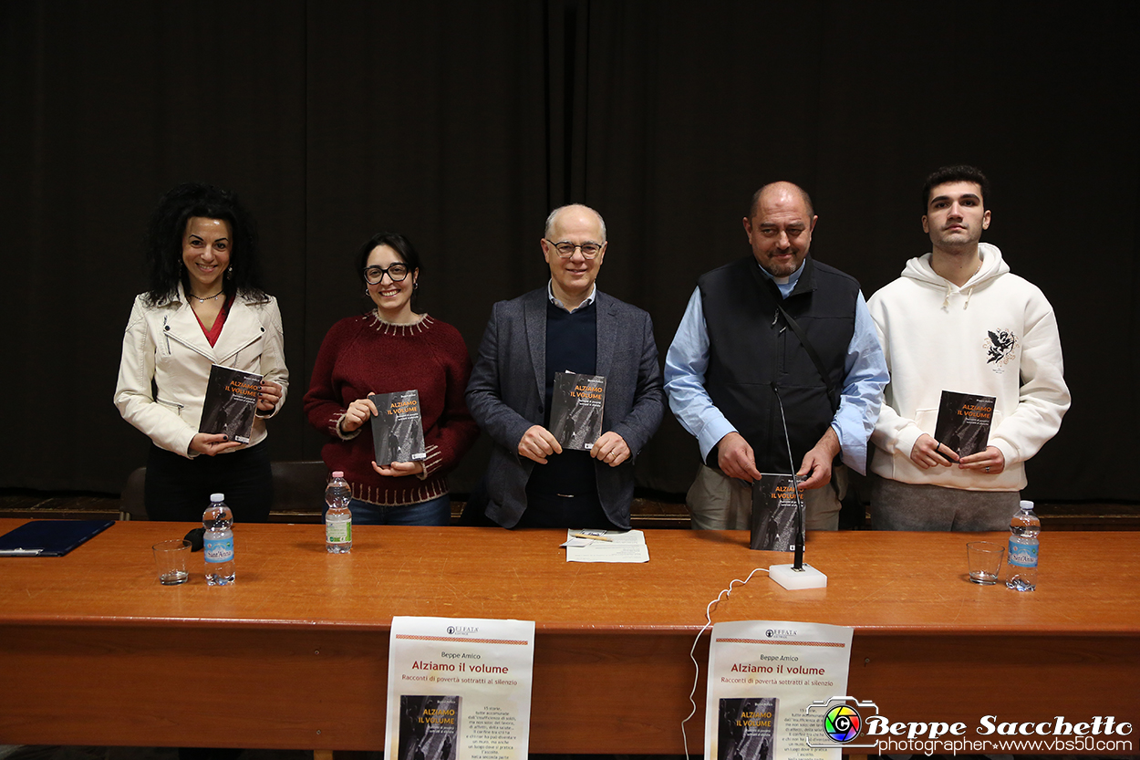 VBS_5901 - Presentazione libro 'Alziamo il volume' di Beppe Amico.jpg